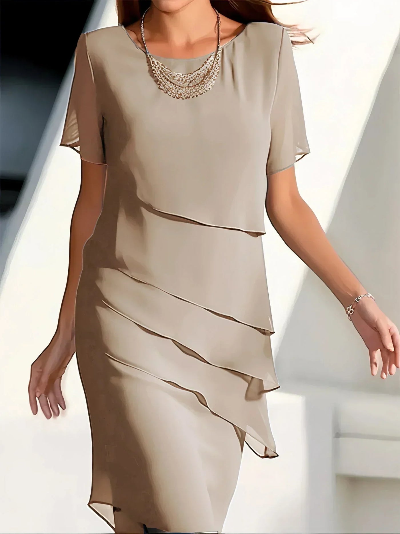 Horizon | Elegant belly-covering dress