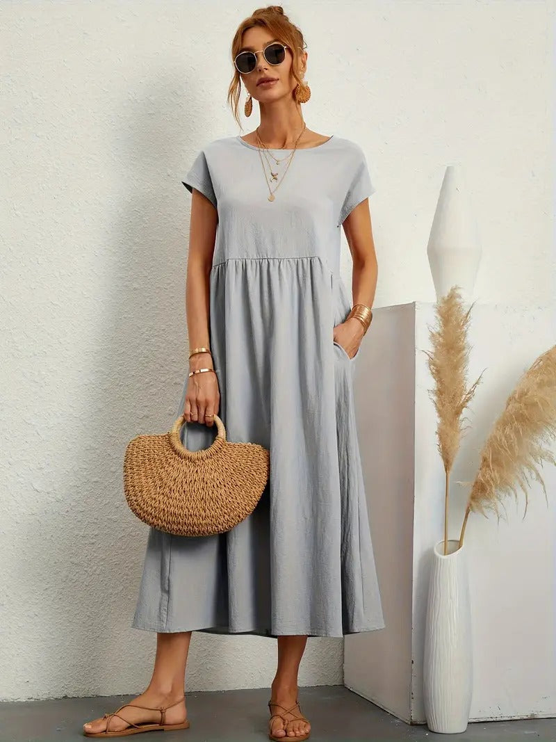 Aurelia | Classic dress with pockets