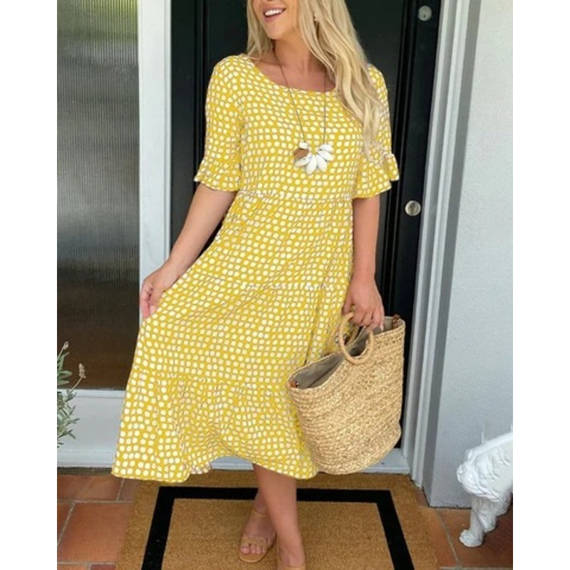 Claire | Stylish summer dress with polka dots